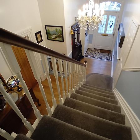 Bed and Breakfast Grosvenor House - Onsite Free Parking Ilfracombe Exterior foto